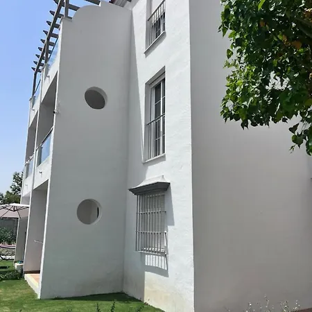 Apartamento Casa Tintin, Small Oasis, *